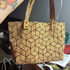 Geometric Patterned P Luca Cork Tote Bag